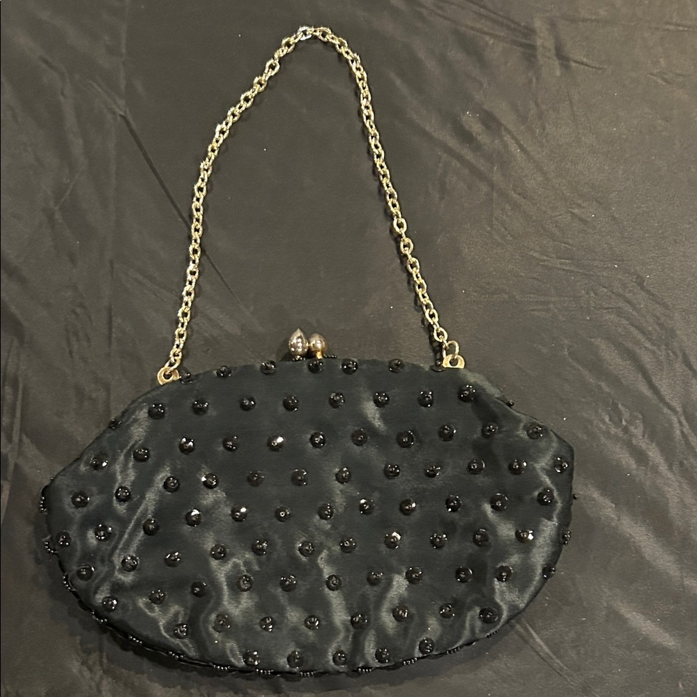 Vintage Elegant Black Beaded Clutch with Gold Chain